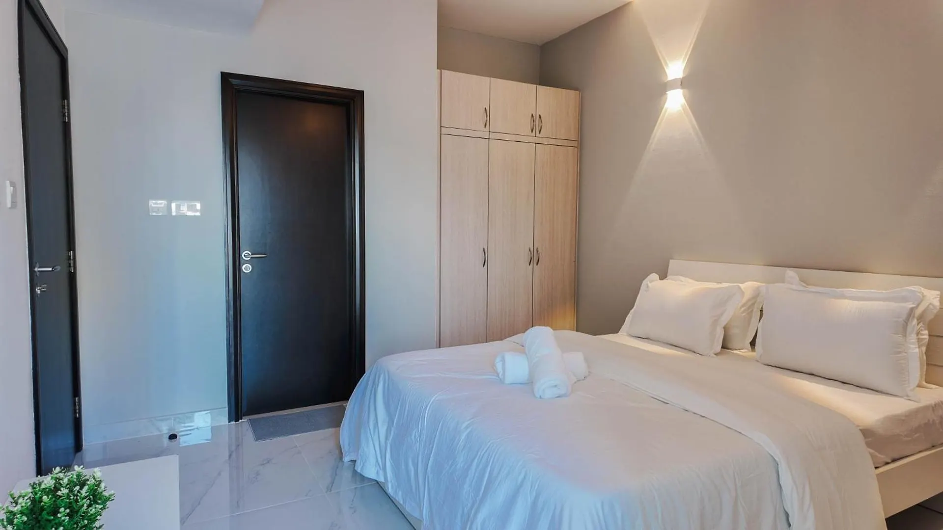 Apartment Sky High 2Br Stay Amazing Marina Views Near Metro & Mall Dubai