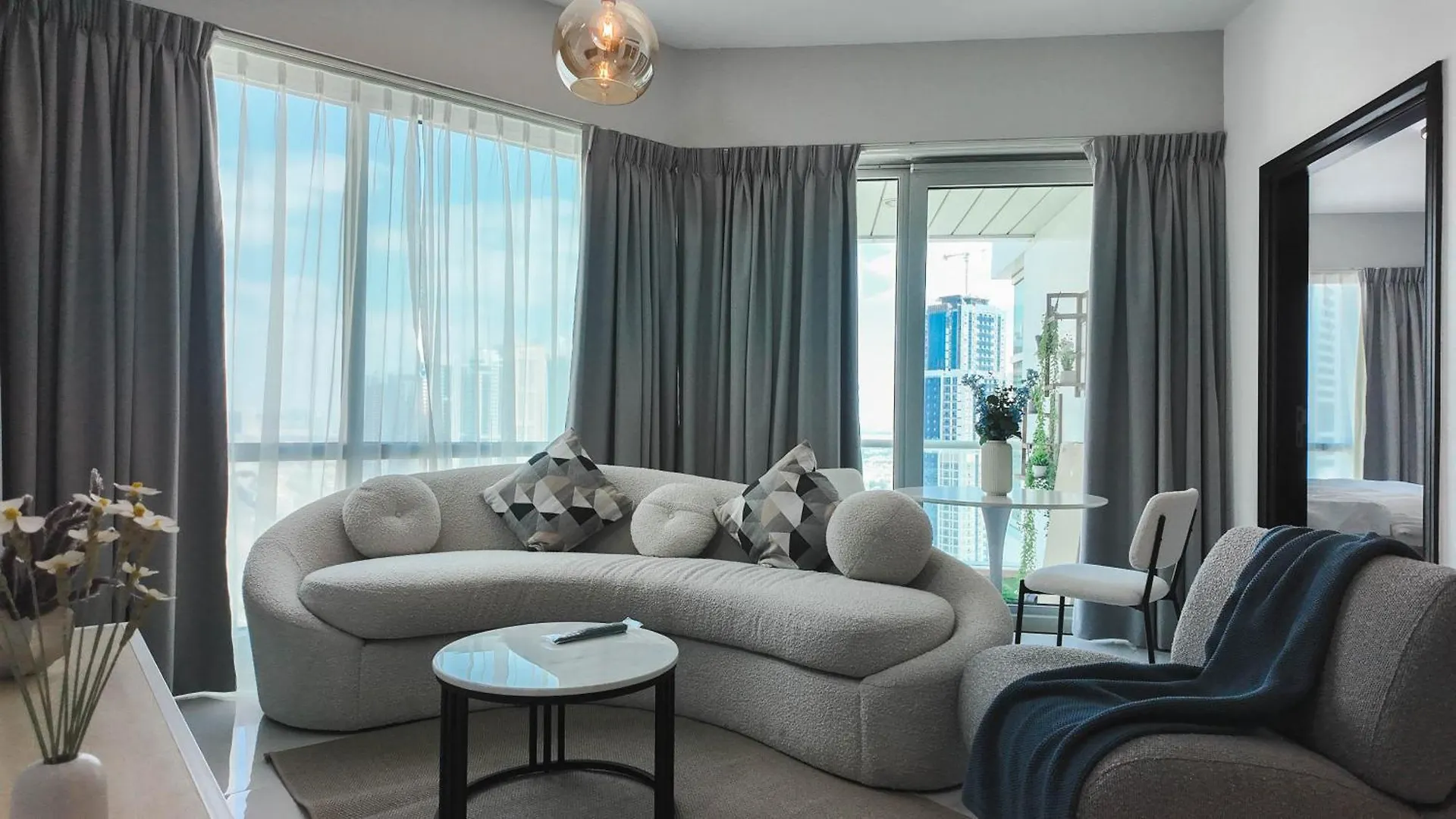 Sky High 2Br Stay Amazing Marina Views Near Metro & Mall Dubai United Arab Emirates