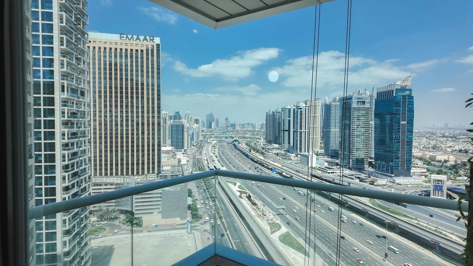 شقة Sky High 2Br Stay Amazing Marina Views Near Metro & Mall دبي